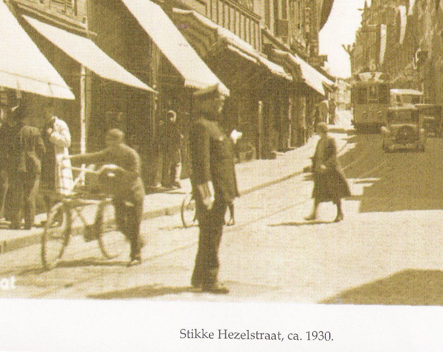 piet_bouwman_op_de_stikke_hezelstraat__1930_.jpg